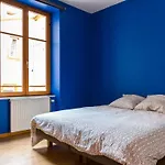 Mit Zwei Garagenstellplaetzen By Interhome Кольмар