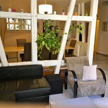 Mit Zwei Garagenstellplaetzen By Interhome *