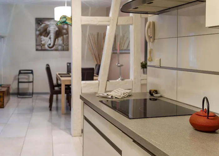 Lejlighed Mit Zwei Garagenstellplaetzen By Interhome