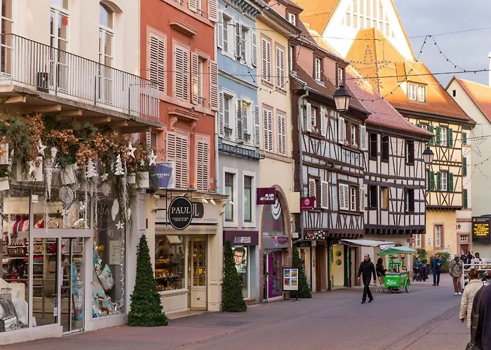 Mit Zwei Garagenstellplaetzen By Interhome Appartamento